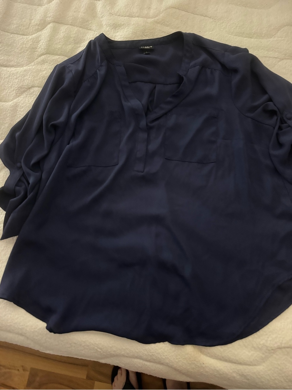 Torrid size 1 Harper Navy Blue V-Neck Blouse